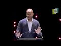 Keegan-Michael Key reads a letter from the Smithsonian to a man donating 'artefacts' from his garden